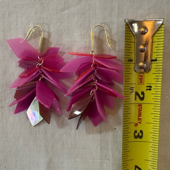 Kendra Scott Fuchsia and Gold Statement Earrings - Picture 4 of 4